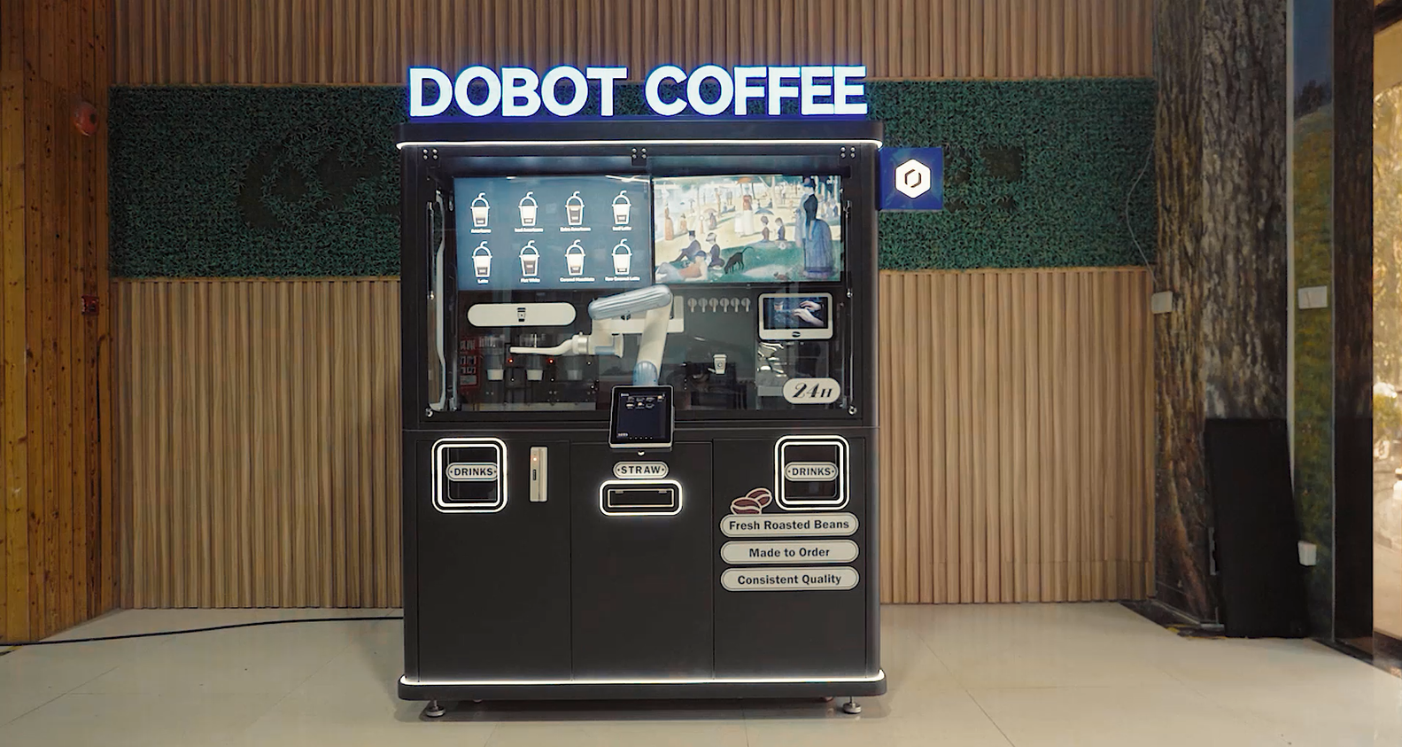 大負載協作機器人CR20A,人機協作,車燈鎖附,移動焊接工作站-零售業突圍全靠它了...... 越疆機器人咖啡站震撼上市！