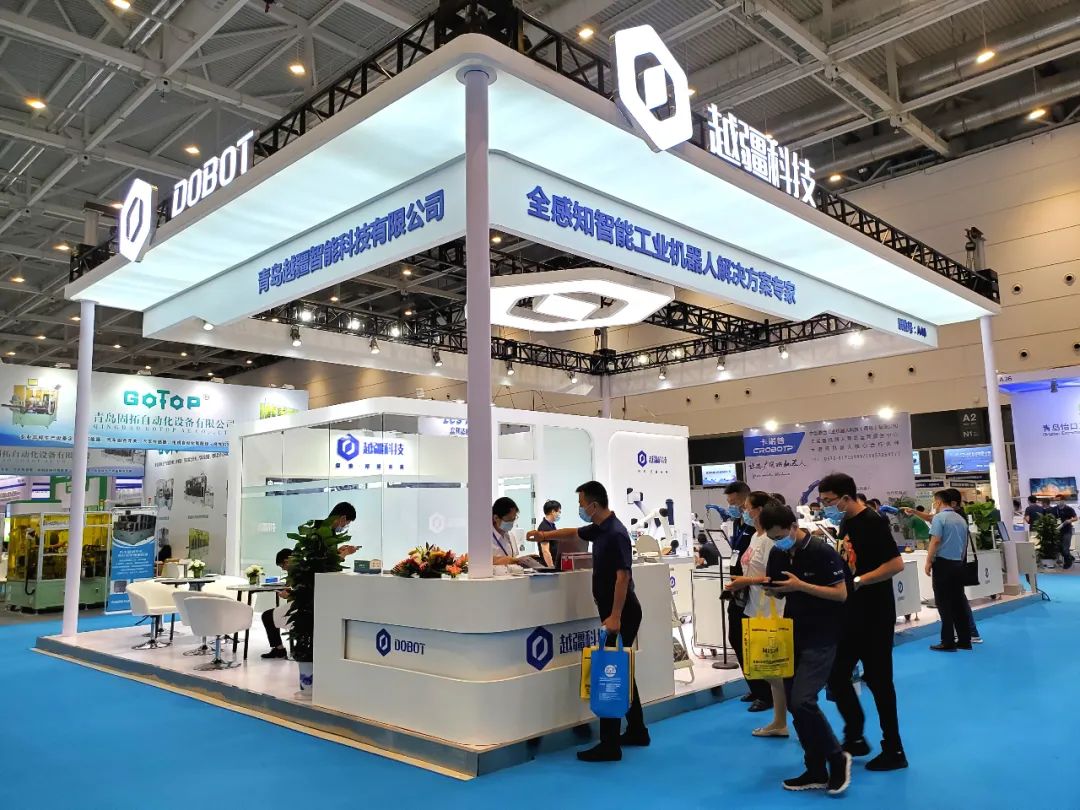 安全皮膚,輕量型協作機器人-越疆攜新一代全感知機器人出征 IAIE 2020，助力智造新未來