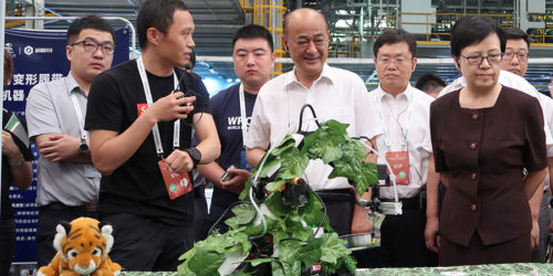 國產協作機器人品牌,國產輕量型智能機械臂,智能制造-創意設計 應用實際——越疆科技過往賽事作品案例